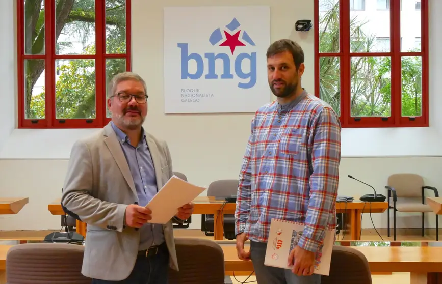 O deputado Oscar Insua reun&iacute;use con Henrique del R&iacute;o, delegado da CIGA na AEAT-SVA
