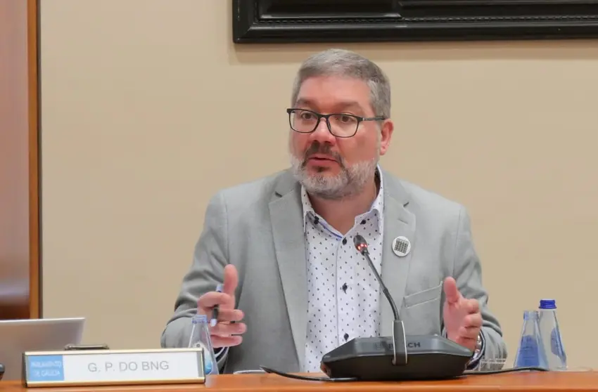 Oscar Insua, deputado do BNG pola Costa da Morte e Berganti&ntilde;os