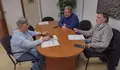 O BNG de Vimianzo presenta na Xunta máis de 200 sinaturas da veciñanza para axilizar a entrega dos títulos da parcelaria de Carnés e Cereixo