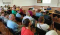 O BNG de Vimianzo apoia á veciñanza de Carnés e Cereixo nunha charla informativa do deputado Oscar Insua sobre o atraso da concentración parcelaria
