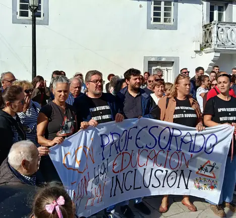 Foto de arquivo da concentraci&oacute;n de ANPA's en Mux&iacute;a, no mes de outubro