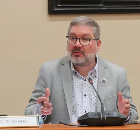 Oscar Insua, deputado do BNG pola Costa da Morte e Berganti&ntilde;os